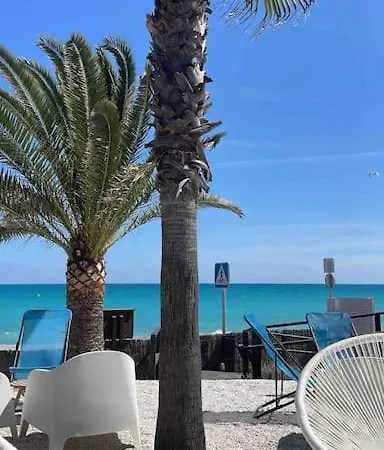Pegado Al Mar . 公寓